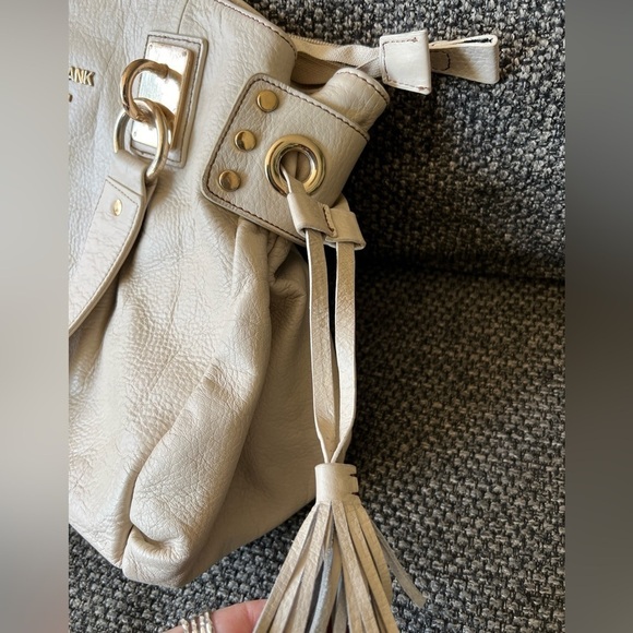 Paul Frank Ivory Pebbled Leather Satchel Handbag - Picture 12 of 14